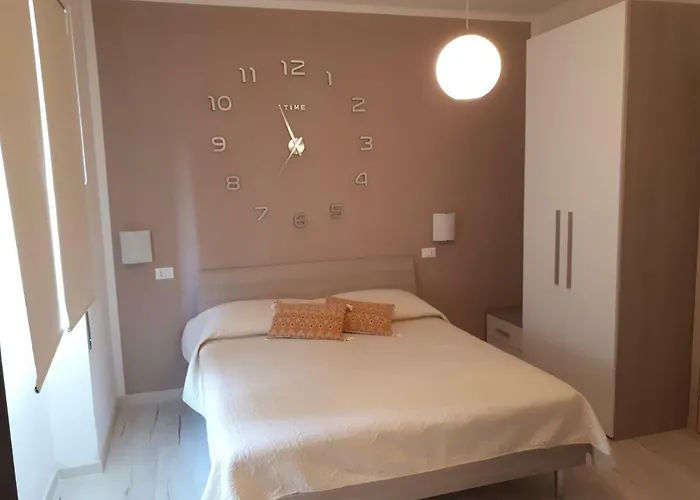 Le Di Sabrina Con Bagno In Pensionat Sarzana