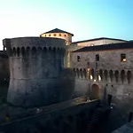 Le Di Sabrina Con Bagno In Maison d'hôtes Sarzana