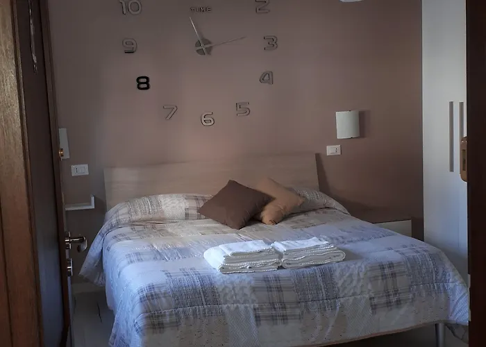 Le Di Sabrina Con Bagno In Pensjonat 3*