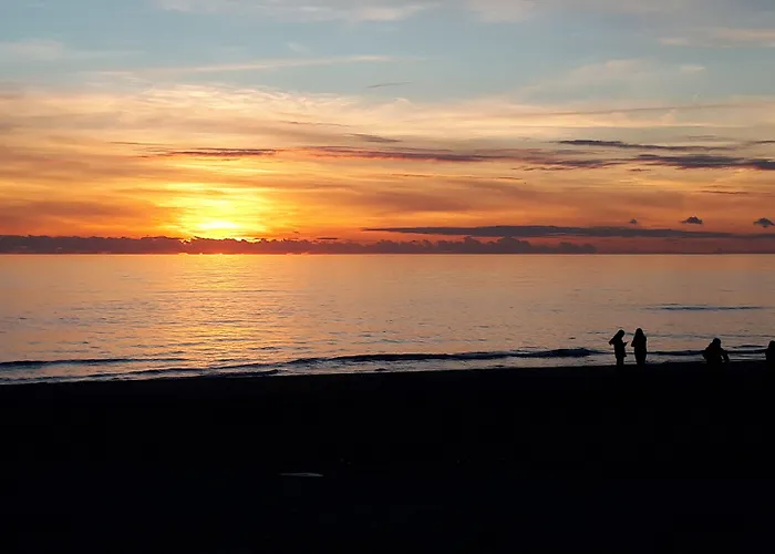 Le Di Sabrina Con Bagno In Pensjonat Sarzana