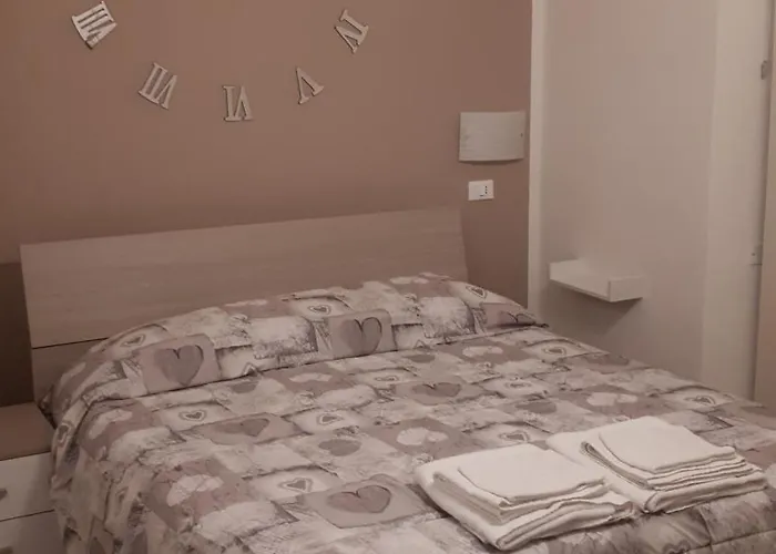 Pensjonat Le Di Sabrina Con Bagno In Sarzana